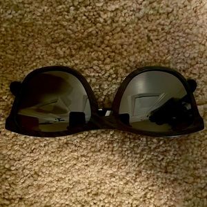 Oakley Frogskin Sunglasses